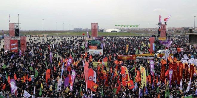 دام برس : دام برس | عشرات الآلاف يتظاهرون في اسطنبول ضد سياسات أردوغان ومساعيه لإقامة نظام استبدادي ديكتاتوري